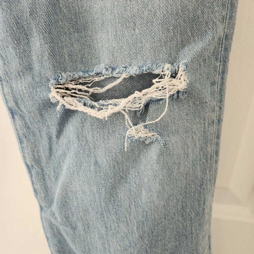 J. Crew Light Wash Raw Hem High Rise Straight Leg Slim Boyfriend Jean - Size 28 - Picture 7 of 12